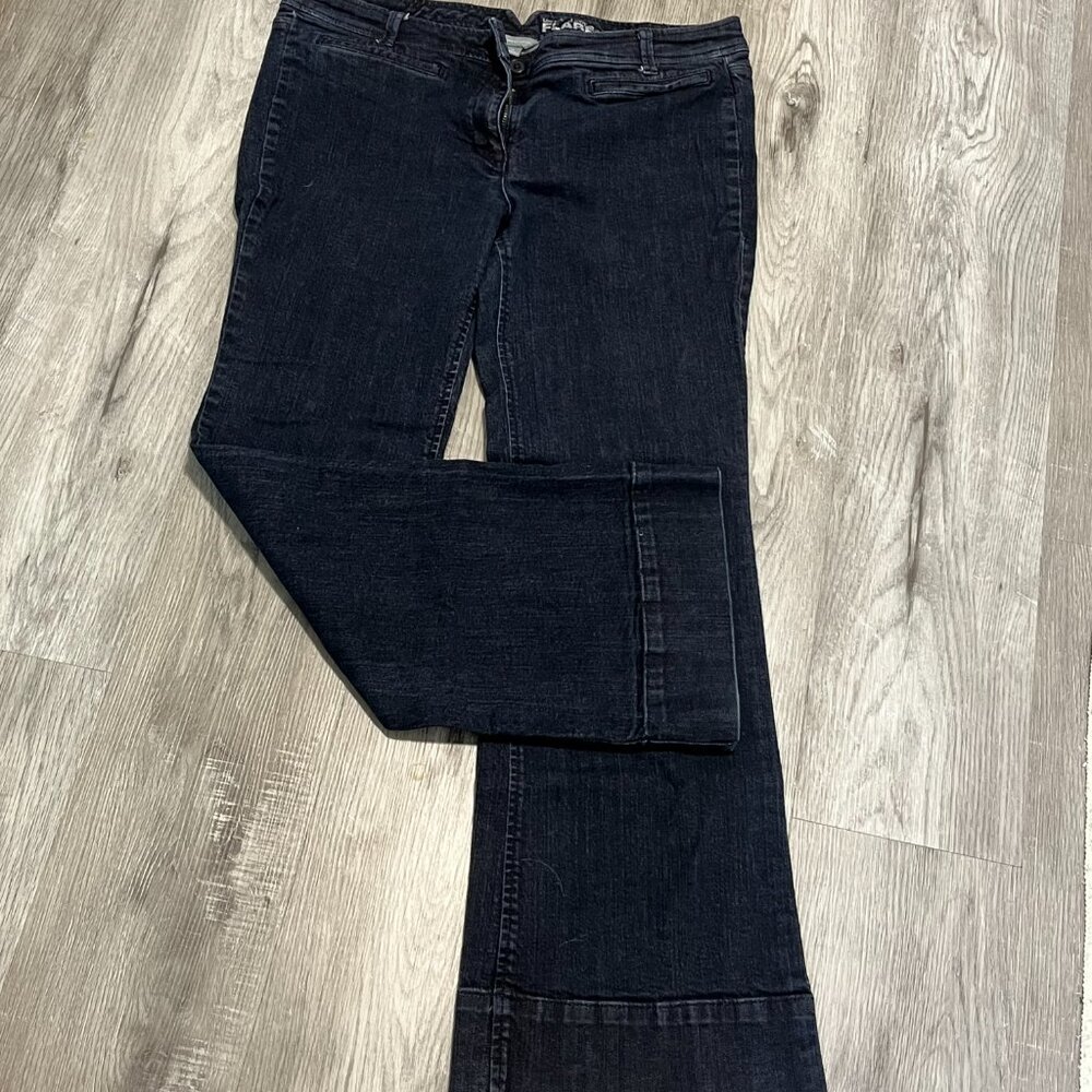 New York & Company Low Rise Flare Dark Blue Jean Size 14 - Picture 2 of 8